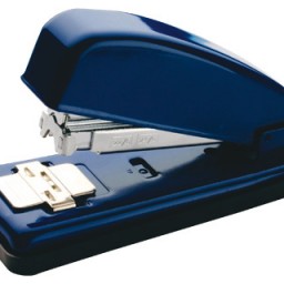 Grapadora Petrus 226 30 hojas azul